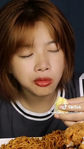 user89328748091 သည် TikTok ပေါ်တွင် ရှိသည်