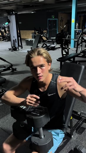 Proper Shoulder Press Technique to Prevent Injury