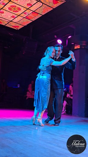 ✨Liza & Juan Manuel Rosales en Milonga Malena "COMO NINGUNA"!! ❤ 1/4 Bailan: "Una pena" D'agostino- Vargas 🎥: Malena Rodriguez Sábado 22 noviembre 2025 📍 Sábados en Milonga Malena - Maipú 365 - CABA #tango #tangoargentinoclasses #tangoargentino❤️ tangopasion milongamalena milongas milonga malena marabu salonmarabu show showdetango argentinatango buenosairestango milonguero milongaporteña tangoporteño tangoshow tangosalon tangobuenosaires tangopassion tangoargentino buenosaires argentina milong