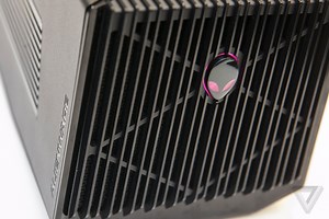 Alienware’s new graphics amplifier and laptop make portable high-end gaming possible