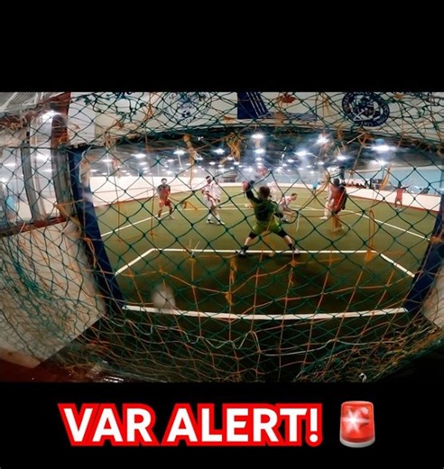 At first glance it looks like NO GOAL but upon further inspection… should it have counted? #var