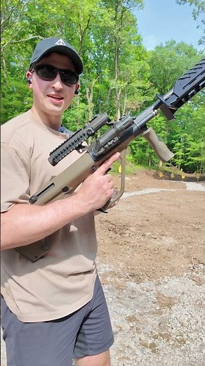 Shooting the Steyr AUG HBAR in 5.56x45