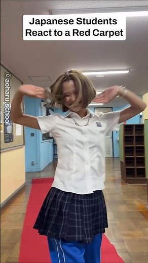 Japanese Students React to a Red Carpet