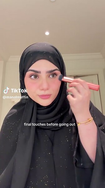 Getting Ready for a Night Out: Makeup Tips