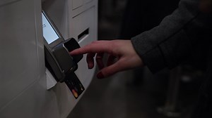 Should you withdraw cash from an ATM in case of a cyberattack?