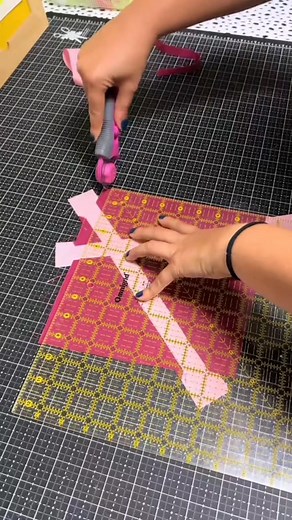 Loving this improv - cut and sew kinda block! Video by Sew Millie Mae #quilting #quilt #quiltblock #quiltok #quiltcon | Amber Kappler