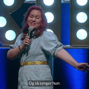 Disneys live-action udgave af ‘Den Lille Havfrue’ har premiere i næste uge. 🧜🏽‍♀️ Skal du mon ind at se den, Natasha Brock? Hvis I hellere vil have et godt grin med et velgørende formål, kan I også vælge at spendere biobilletten på en omgang Grin til Gavn 2023. 🥳 Køb billetten her: http://grintilgavn.dk/ | Grin til Gavn