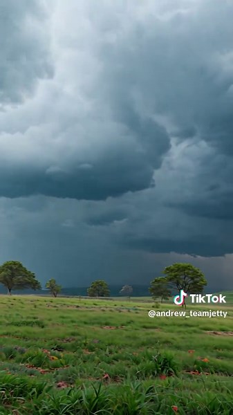 Timelapse storm thunderstorm #timelapse #storm #thunderstorm #clouds #sky #fyp #pov #views #landscapephotography #amazing #andrewtallon #dailylife #growthtiktok #lakedistrict #epic
