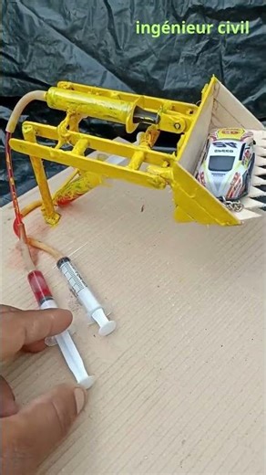 Amazing DIY Syringe Hydraulic Loader! 🚜💧