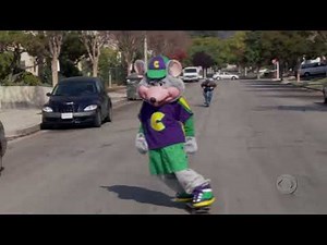 Yes Dear - CEC Chase Scene (Somewhat Reasonable Quality)