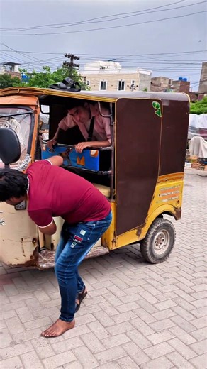 No words just laugh 🤣🤣 #funny #comedymove #comedyforever #humorvibes #funnycomedy