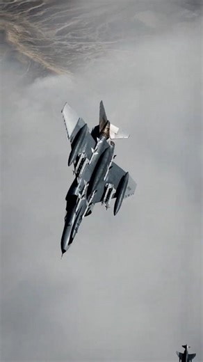 Why Modern Fighter Jets Aren’t as Fast as Old Ones