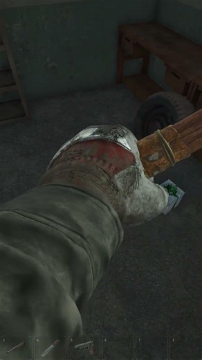 SCUM - Santa coming in with the jumpscare...