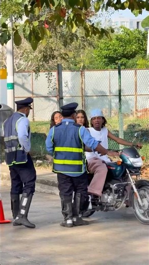 No somos 3 somos 4 😂😂😂 #fblifestyle #lifestyle #shorts