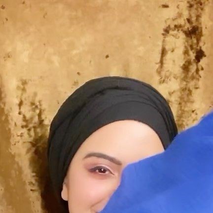 Saba khalid Ibrahim on Instagram: "Hijab tutorial for u all ❤️ . . Im not good in making tutorials but im trying.. umeed karti hu samaj aaya hoga aapko 🤗 . . . #reelkarofeelkaro#sabaibrahim#sabakajahaan#instagram#reels"