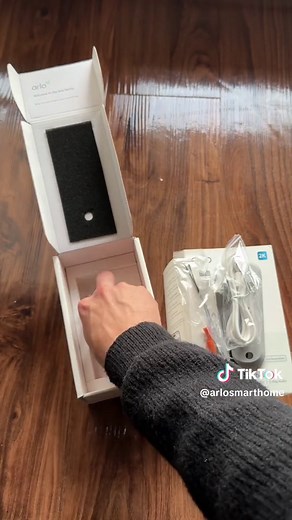 Easy install and set-up so you can have peace of mind all the time 😊 Visit Arlo.com to learn more about our Essential Video Doorbells. #Arlo #HomeSecurity #Safety #AvoidUncertainty #ArloSmartHome #ProtectYourEverything #Doorbell