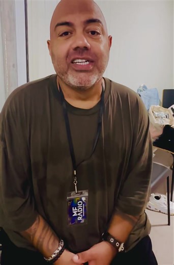 Mastiksoul tem umas palavrinhas para voces ✅Téléchargez nos applications📱 ▶️ Ecoutez nous : APPLE STORE : https://apps.apple.com/us/app/m-f-radio/id6744629992 GOOGLE PLAY : 📲 https://play.google.com/store/apps/details?id=com.mfradio.mobi3386965133580 | MF RADIO