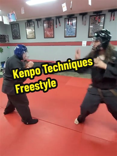 Working Kenpo techniques in freestyle sparring. No choreography — just spontaneous application under pressure. This is how we bridge the gap between training and real fighting. 🥋🔥 #Kenpo #AmericanKenpo #KenpoKarate #FreestyleFighting #PressureTesting