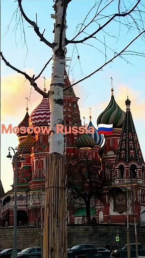 Welcome to Moscow, the capital of Russia! 🇷🇺✨
