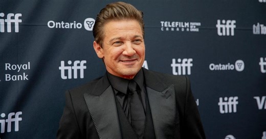 Jeremy Renner Found Love in 37-Year-Old Filmmaker — Report
