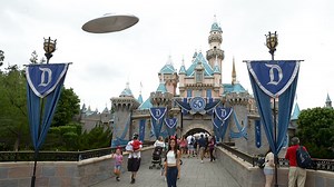 Eerie UFO Filmed Above Disneyland