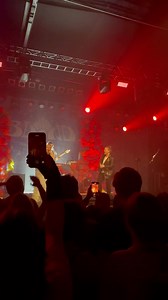 Nach 15 Jahren das erste mal wieder live auf der Bühne zu sein hat sich echt Mega angefühlt 🔥🔥🔥 #lafee #2024 #live | LaFee - offizielle Seite