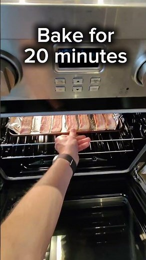 How to Cook Bacon in the Oven (Crispy Every Time) | 400°F Method