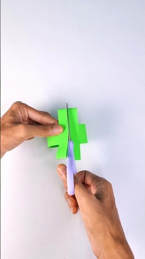 Creative way to cut paper square