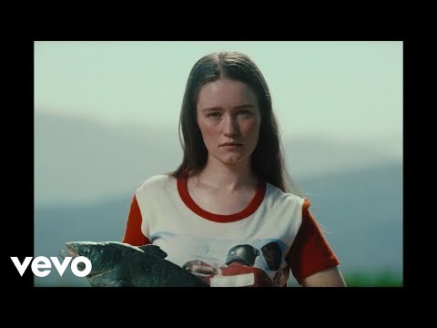 Listen to Sigrid’s “free-spirited and joyous” new single ‘Jellyfish’