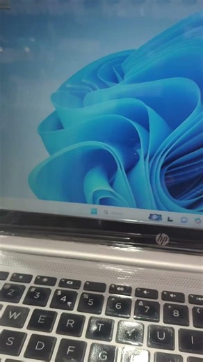 laptop ka sound output kese badaye