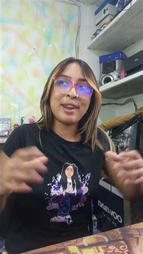 The best real-life Ryuk cosplay 🍎😂