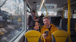 How to use contactless tap and go on bus and tram