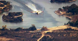 Watch: Calif. wildfire water bombers take on thousands of gallons in seconds