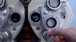 Study from SUNY College of Optometry says light starvation is hurting eyes, not screens