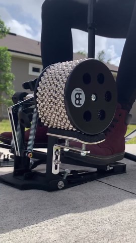 CAMI LOOPS on Instagram: "The @meinlpercussion Foot Cabasa will open up new rhythmic doors when adding it to any set up. When I was in high school symphonic band I remember looking at the normal Cabasa and thinking to myself what if that was on a pedal so I could have both hands free to do something else. At the time I thought it was impossible, but here we are in 2022 looking at a Foot Cabasa. I am honored to be apart of the @meinlpercussion family. They are really creating some unique gear to 