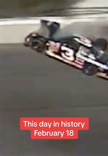 #thisdayinhistory February 18 in 2001 dale Earnhardt is killed on the last lap of the Daytona 500 #history #historytok #nascar #fyp