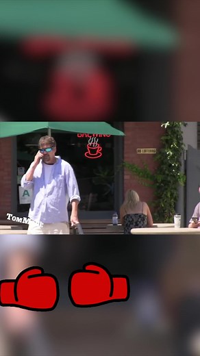 440K views · 7.6K reactions | Cell Phone #challenge | Tom Mabe | Facebook