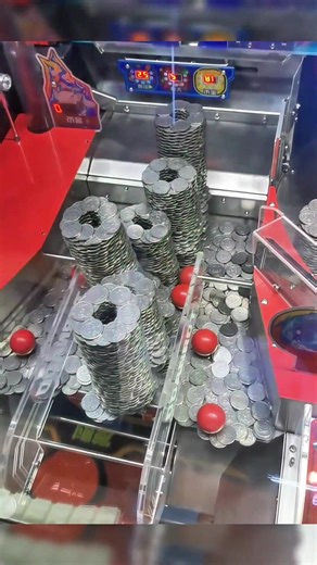 Coin tsunami,sweeps everything away!#coinpusher #satisfying #casinolife #fyp