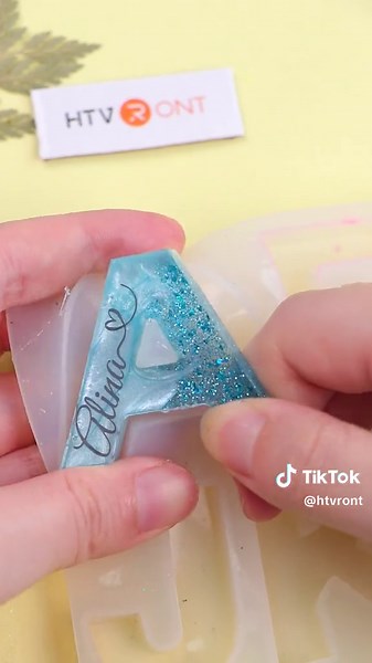 Personalized Resin Keychain with Custom Name | DIY Craft Tutorial