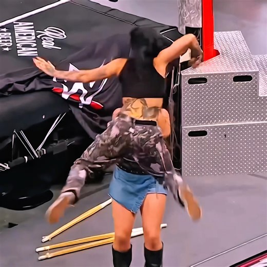 Rhea Ripley vs Raquel Rodriguez Face to Face 🔥 | WWE Showdown 👑 #wwe #edit #shortfeed