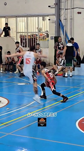 118K views · 600 reactions | Basic!!Fake 3! 1-dribble pull up! #basketball #ballislife #pinoybasketball #dhoopers #ofwlife #riyadh | D-Hoopers | Facebook