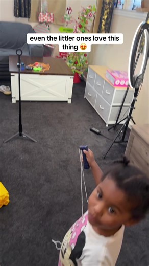 #zipstring #kidsgifts #kidsstockingstuffers #zipstringluma #teengiftideas