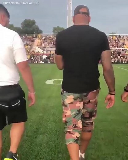 Ryan Shazier is walking unassisted just eight months after suffering a spinal injury that left him temporarily paralyzed. | NFL on ESPN