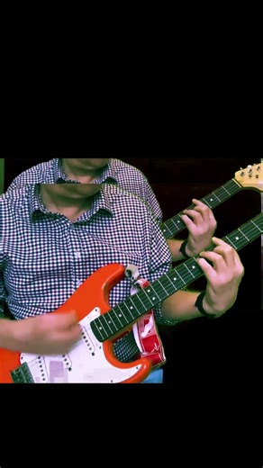 You KNOW this riff 🎸