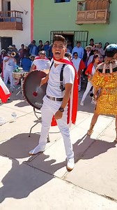 191K views · 2.8K reactions | Gran Banda "SON PERU" la banda que no para de CRECER, innovación, estilo y su Show temático, le ha valido para que baya ganandose un espacio dentro de las bandas más populares del Norte, el orgullo #CHICLAYANO de #MONSEFÚ para el mundo #SONPERÚ sigue conquistando nuevos fans #BanderosTrujillo ¡la marca oficial de las bandas! | Banderos Trujillo | Facebook