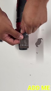 1.2M views · 6.2K reactions | How to cut a roofing shingle with this hack #hack #roof #roofing #contractor #construction #contractors #constructionlife #tool #tips | Eduardo Lopez | Facebook