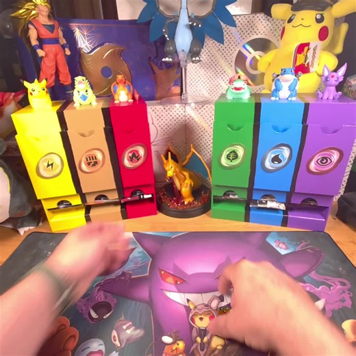 Opening a pack of Battle Styles. #pokemontcg #pokemoncards #fyp #pokemoncardsopening #pokemonfan