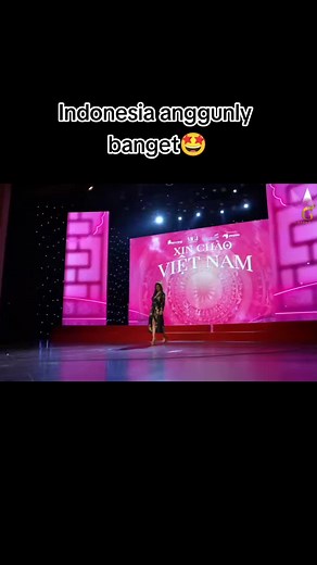 lihatlah ke anggunan ituh tidak terbantahkan #Ritasya Winner #missgrandinternational #royalqueenid #royalqueen