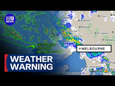 Storm warning issued as wild weather lashes Melbourne | 9 News Australia