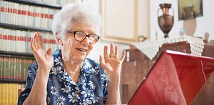 Digital life stories spark joy in people with dementia